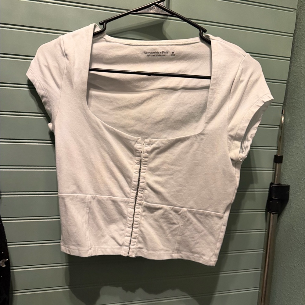 Abercrombie & Fitch White Crop Top